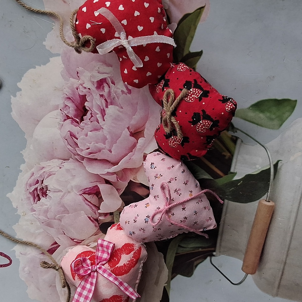 Stuffed heart garland, Valentine's day decor, home decor, classroom decor,office